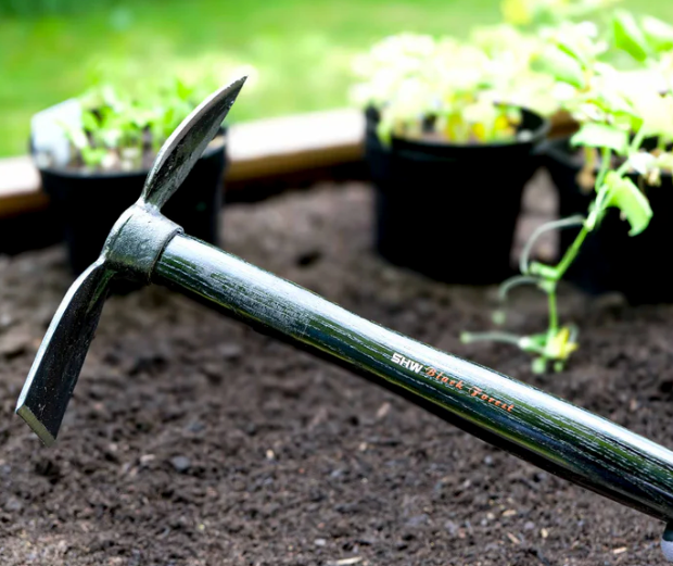 Small Hand Dual Function Garden Hoe with Heart Shaped Edge