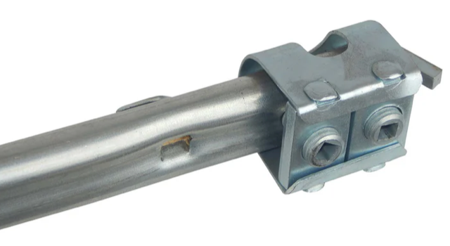 SHW Friedrichstal Metal Snath with D-Ring